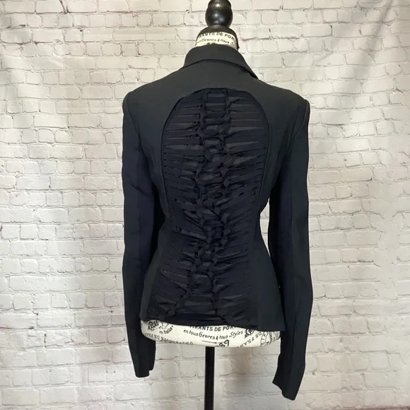 1301. BCBGMAXAZRIA Black Blazer NWOT Size Large